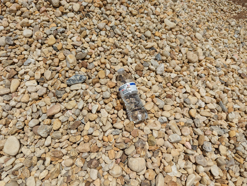 River Rock #4 White Deco (3/4 CY)